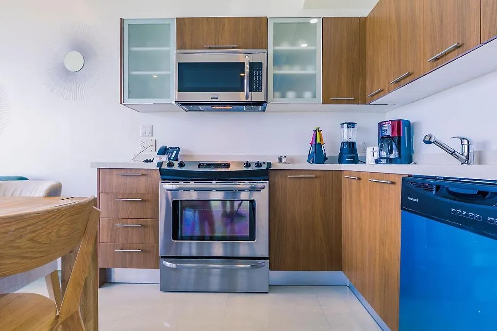 1Bs-Blue325 - Leave All Your Worries Aside At This Happy Condo Palm Beach 0*,